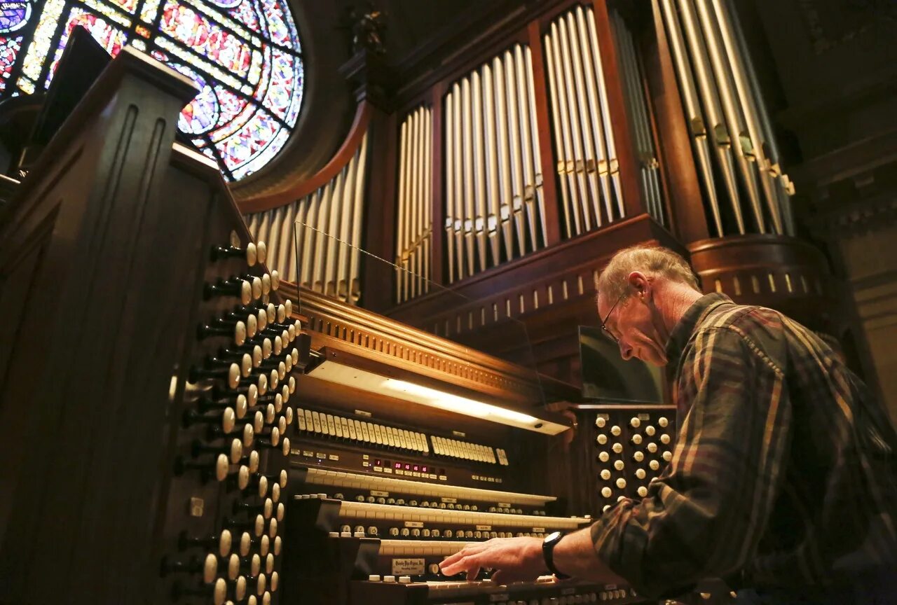 Bach organ