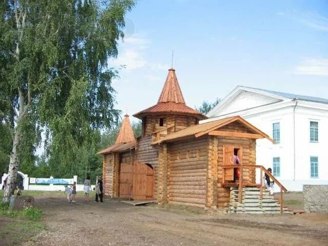 осинский куль памятник. поход пугачева город оса пермский край. оса мемориал землякам-осинцам участникам крестьянской войны. осинская крепость пермский край. памятник землякам осинцам.