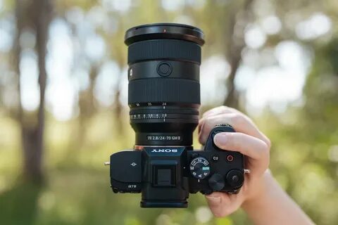 Sony 24 2.8