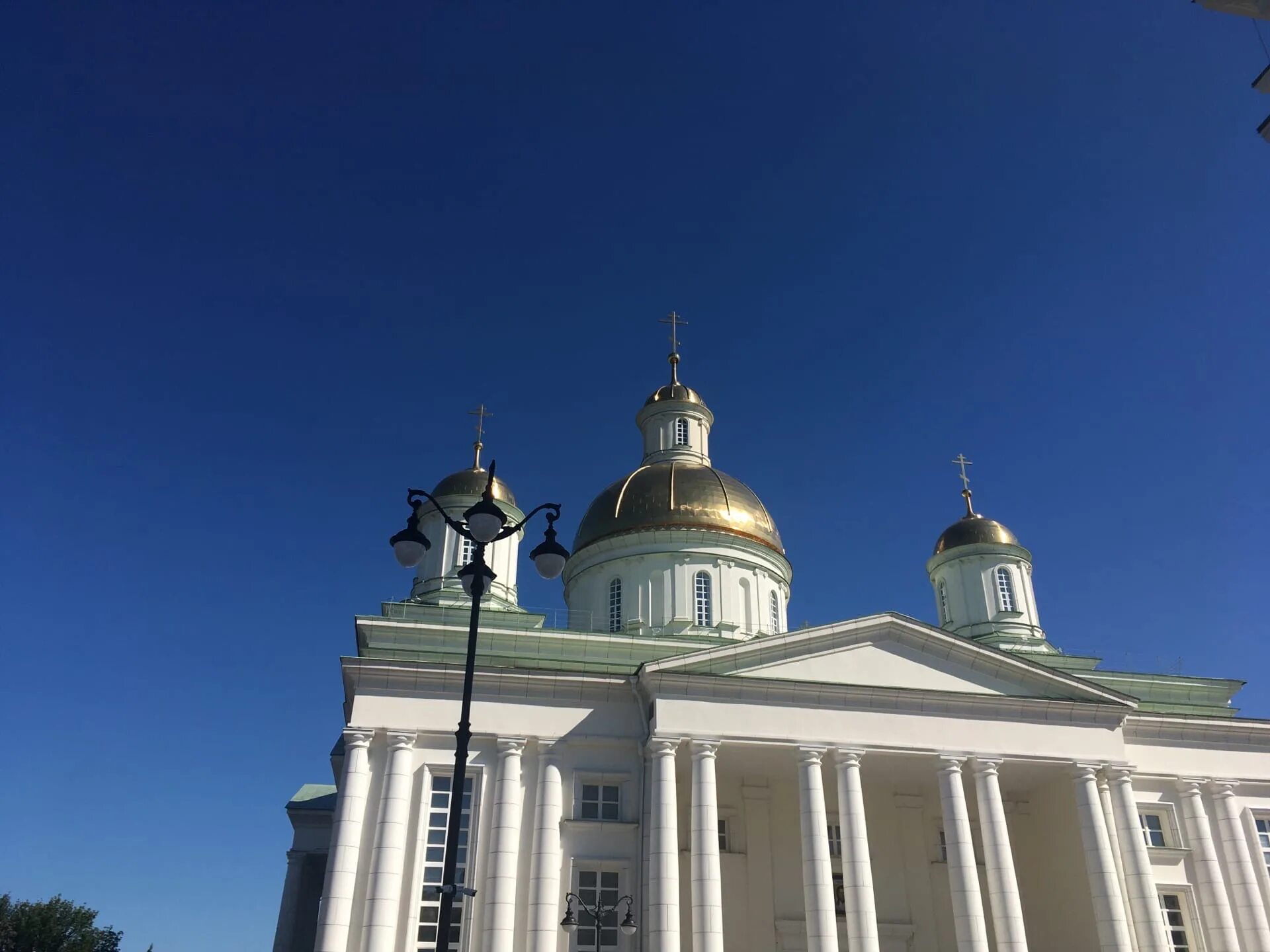 Святой пензенская область. Купол на Спасский кафедральном соборе г.Пенза.