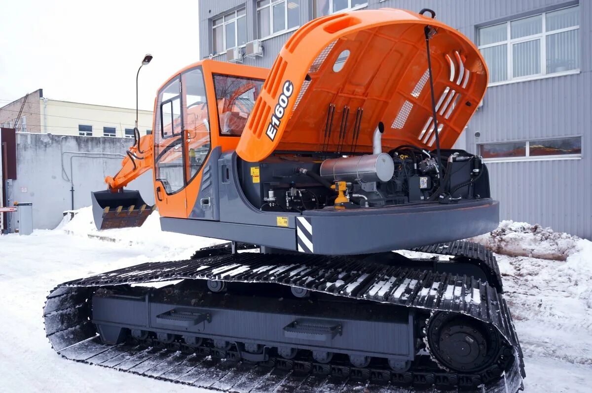 Экскаватор umg e160. Jcb jz140. Экскаватор гусеничный e200ch. Экскаватор на гусеничном ходу. Мини экскаватор kubota.