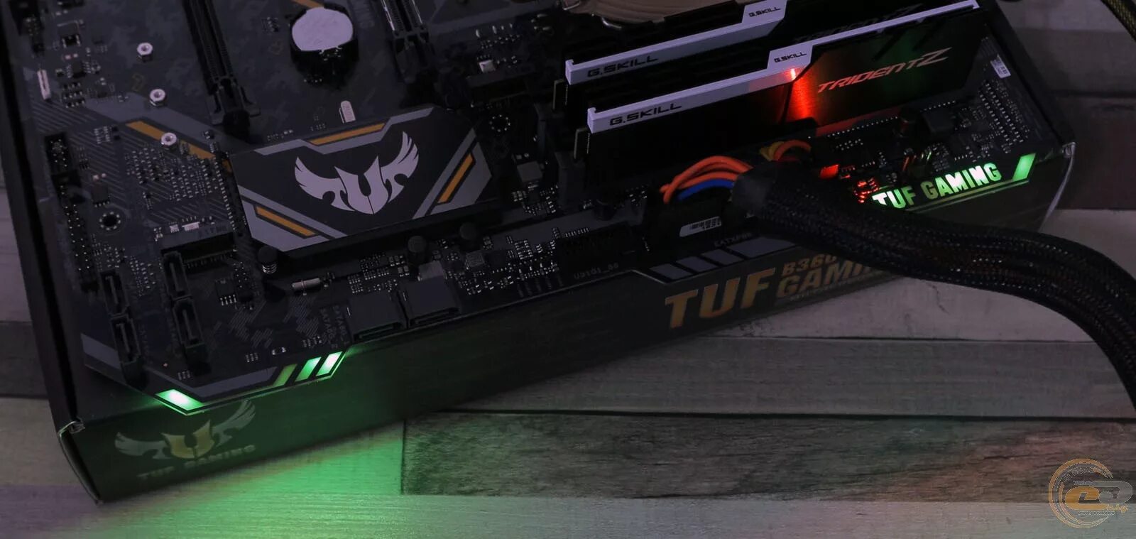 Asus b360m gaming. ASUS TUF b360. Материнская плата ASUS TUF b360-Pro. ASUS b360 TUF Gaming. Мат плата ASUS TUF Gaming b360.