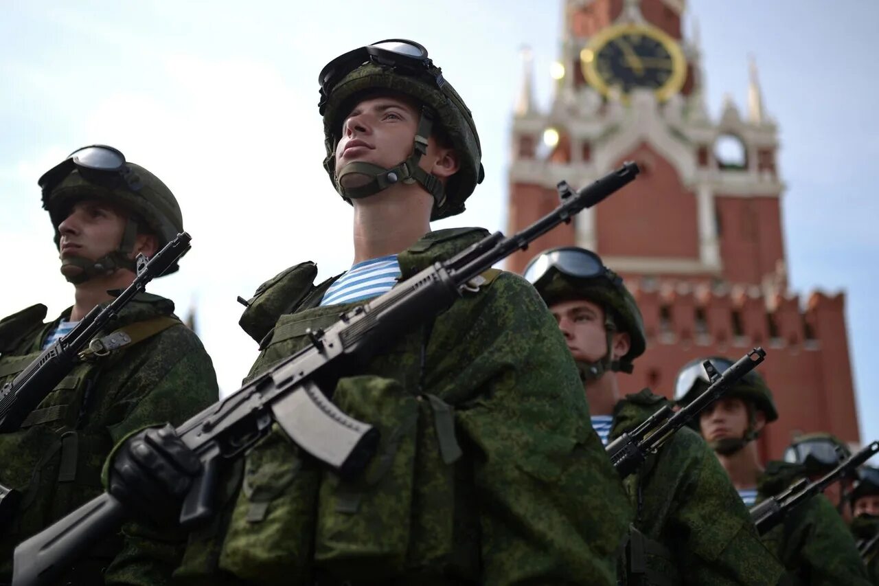 Угрожает военному. Современная армия. Современные войска. Современная Российская армия. Военная безопасность.