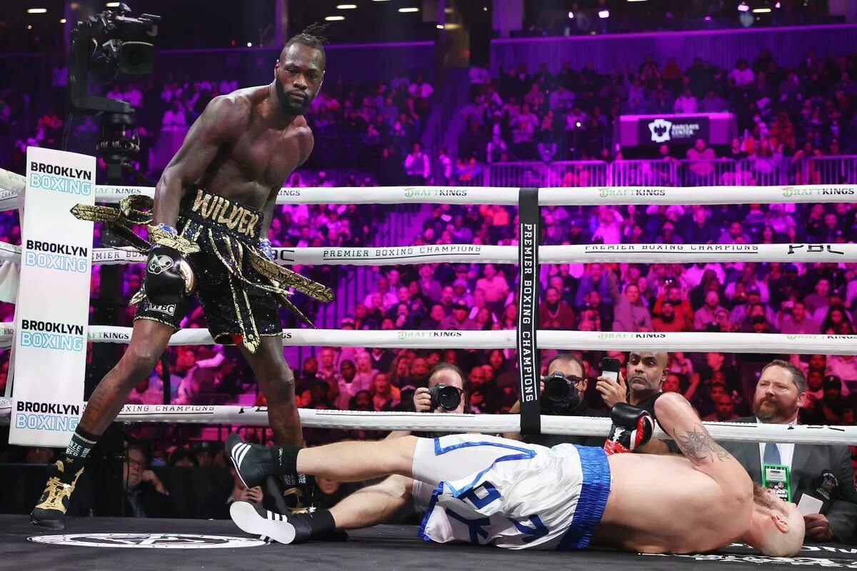 Уайлдер бой 2023. Деонтей уайлдер. Деонтей уайлдер 2023. 10. Деонтей уайлдер фото.