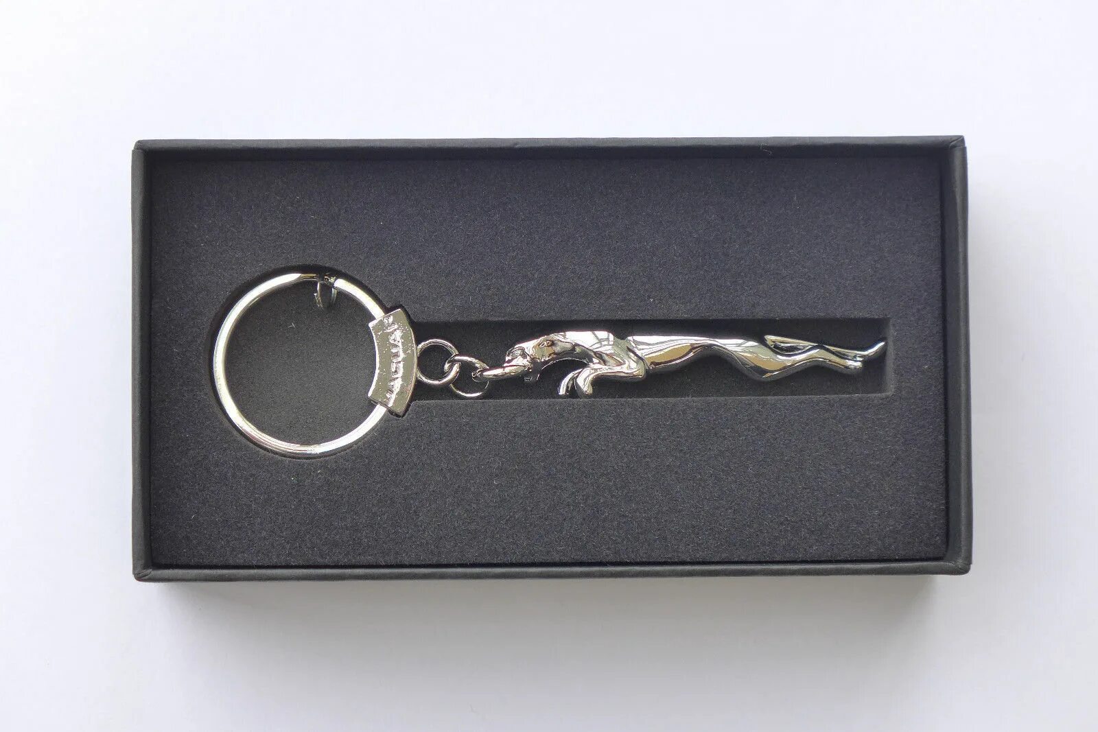 Брелок Jaguar арт. Jdkr923bna. Брелок Jaguar Leaper Keyring, Rhodium Silver, 2018, артикул jdkr927sla. Брелок Ягуар fx6. Брелок ЕZ 6 Ягуар. Купит брелок ягуар