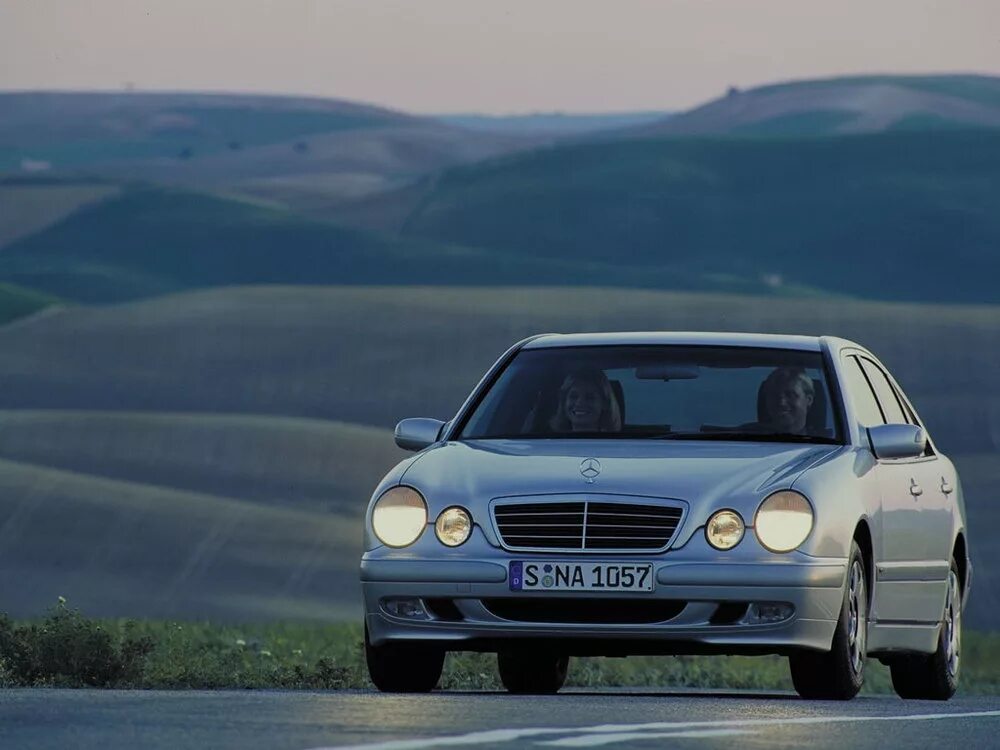 W210 e класса. Mercedes-benz w210. мерседес бенц w210. mercedes e200 w210. mercedes benz e320 w210.