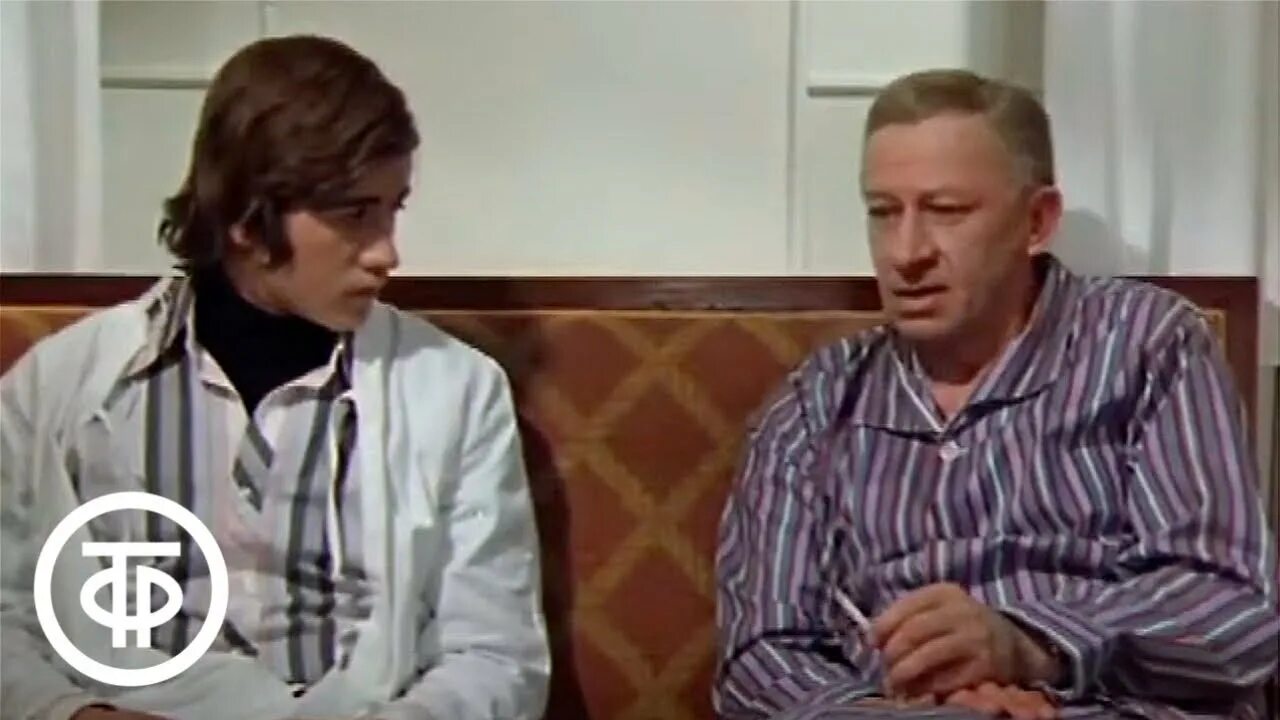 Актеры дни хирурга мишкина и роли фото Фото: Дни хирурга Мишкина / Кадр из сериала "Дни хирурга Мишкина" (1976) #144370