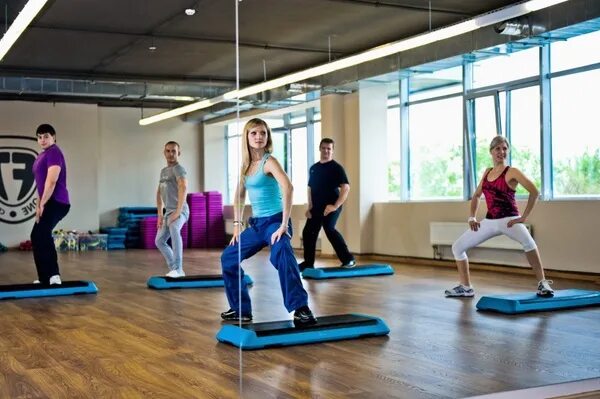 Танцы лесной городок. Пансионаты светлогорск танцевальный зал. Спортзал лесной городок. Танцы лесной городок. Лесной городок гимнастика для детей.