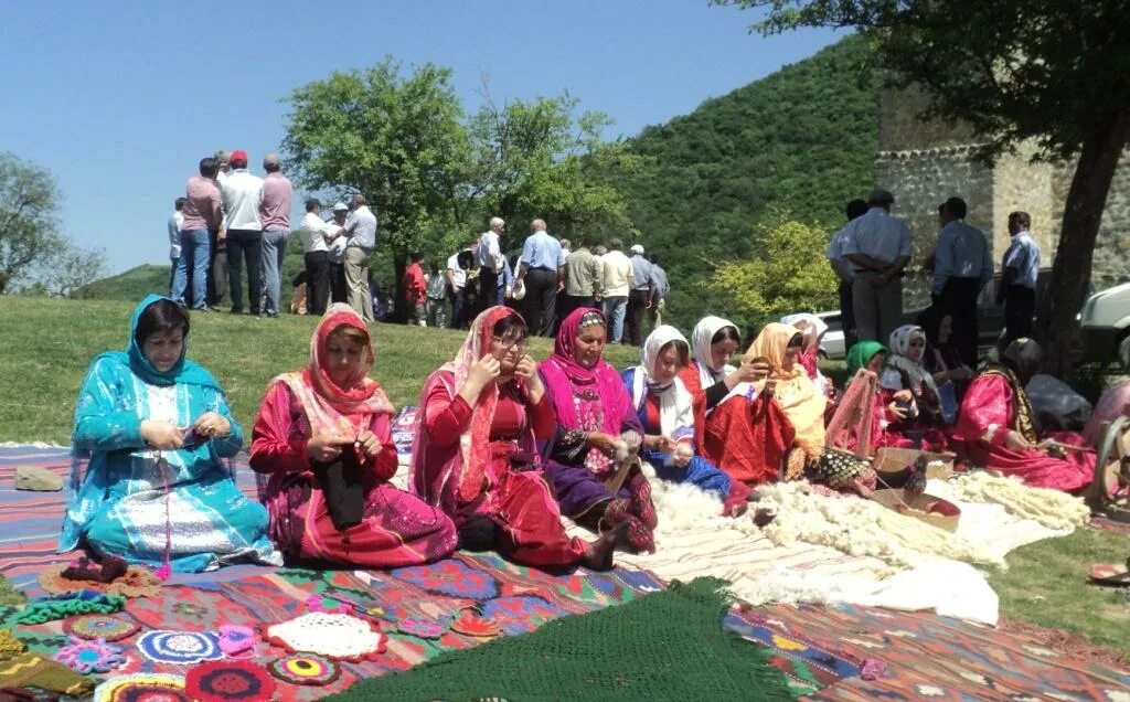 Нация табасаранцы. Народ табасарана традиции. Табасаран чӏал. Табасараны табасаранцы. Табасараны — народ дагестана.