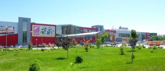 Семь звезд тракторный. Диамант на тракторном волгоград. трк семь звезд волгоград. 7 звёзд волгоград на тракторном. семь звезд волгоград магазины.