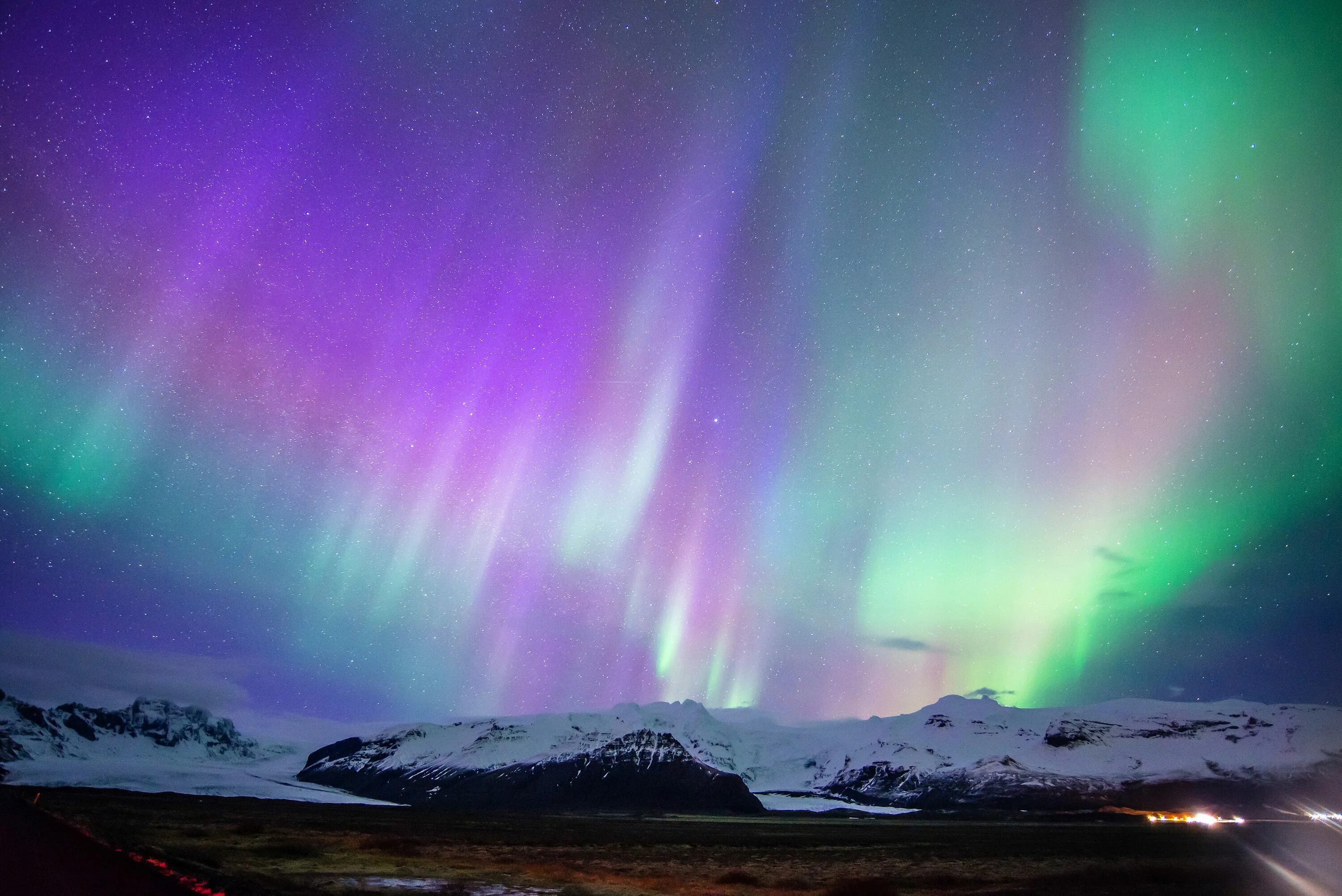 Aurora Borealis Северное сияние. Гренландия Северное сияние. Южное полярное сияние. Полярное сияние явление природы.