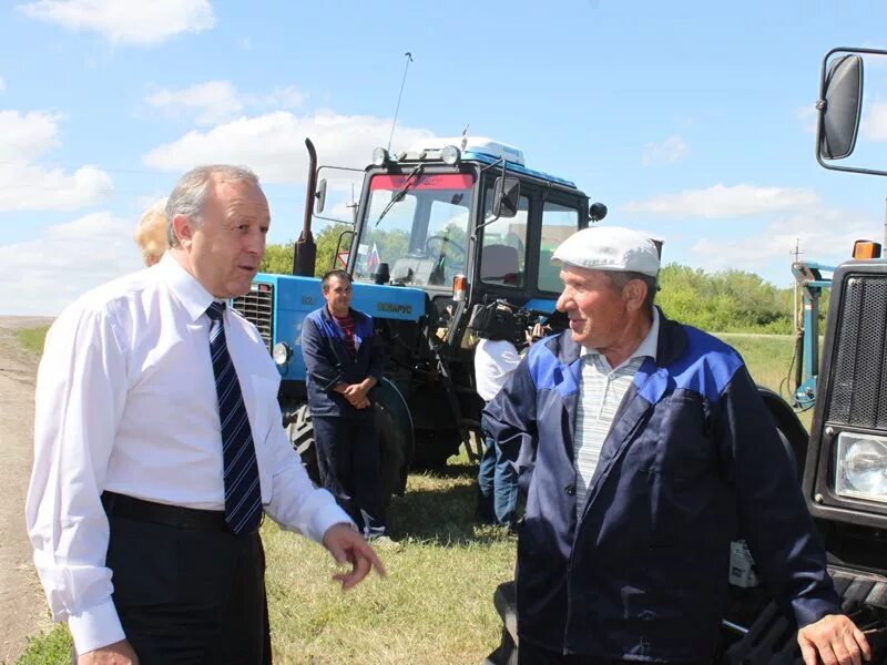 Погода знаменский саратовской области ивантеевский район. Село Бартеневка Ивантеевский район Саратовская область. С Раевка Ивантеевский район Саратовской области. Село Канаевка Саратовская область Ивантеевский район.