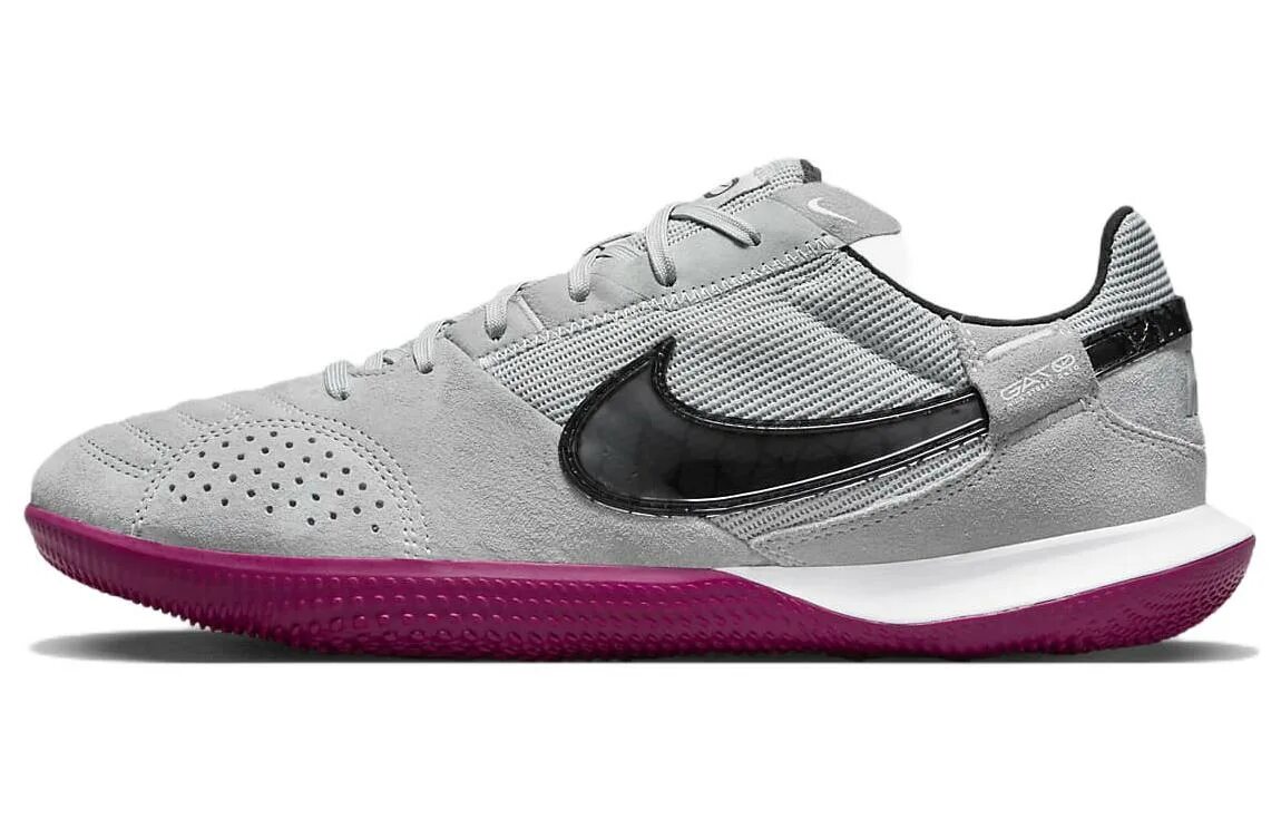 Nike street gato 2022. Найк стрит гато. Nike street gato soccer shoes. Nike streetgato. Nike streetgato beige / red.