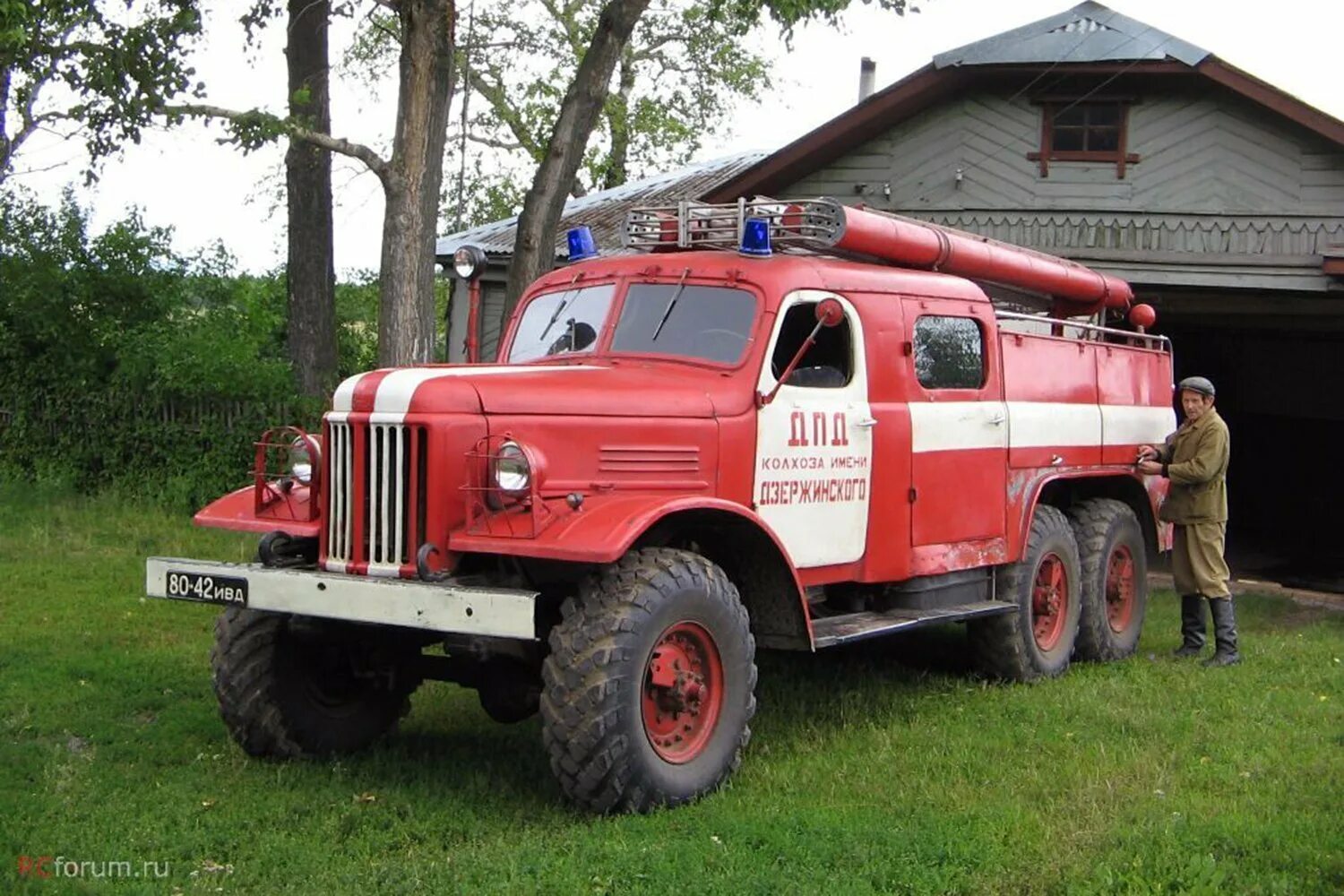 Пожарный автомобиль ПМЗ 27а. ЗИЛ-157-ПМЗ-27.. ЗИЛ 157 АЦ-40. Пожарная машина ЗИЛ 131 ПНС.