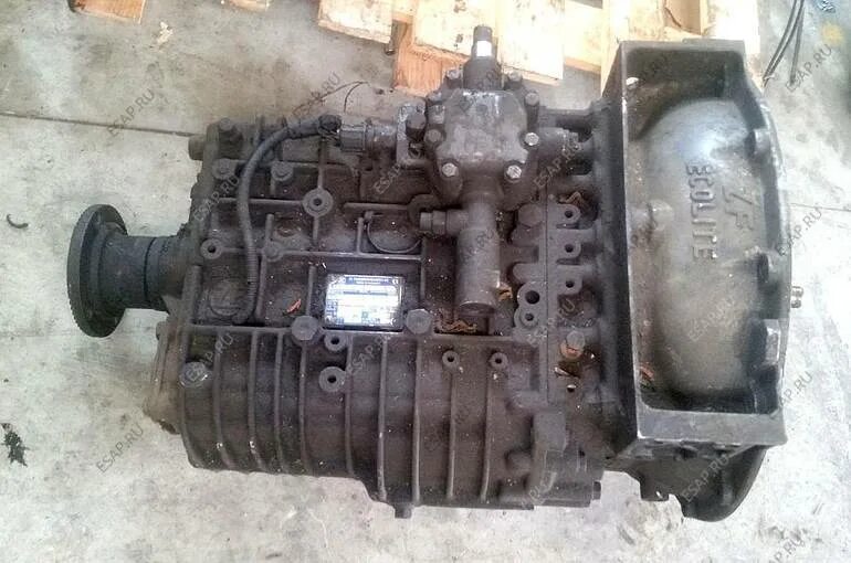 Кпп зф 6с850. 6s 850. Коробка передач: zf 6s-850. 6s 850. Раздаточная коробка daf 106 crawler.