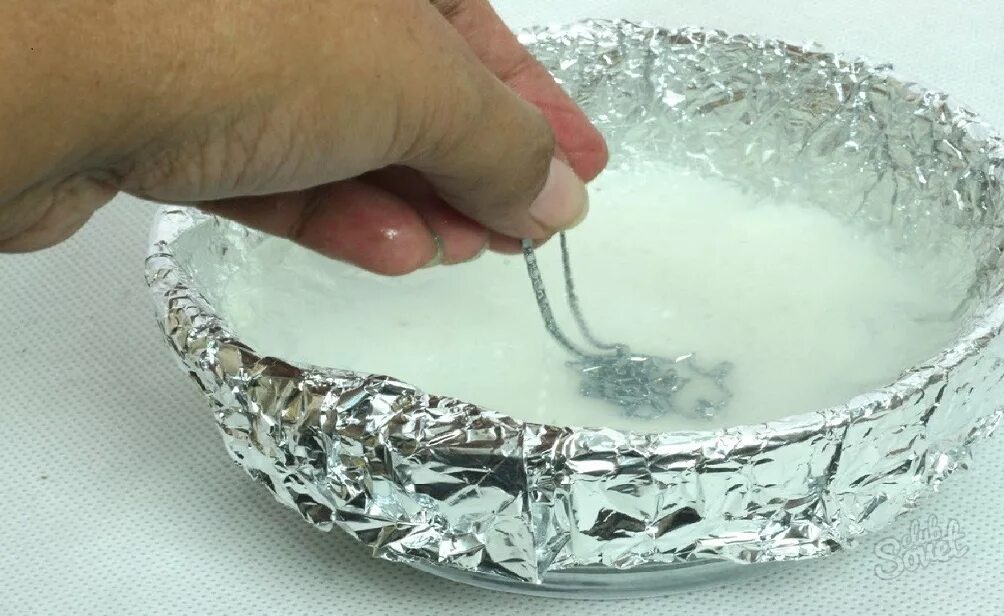 Очистить серебро фольгой