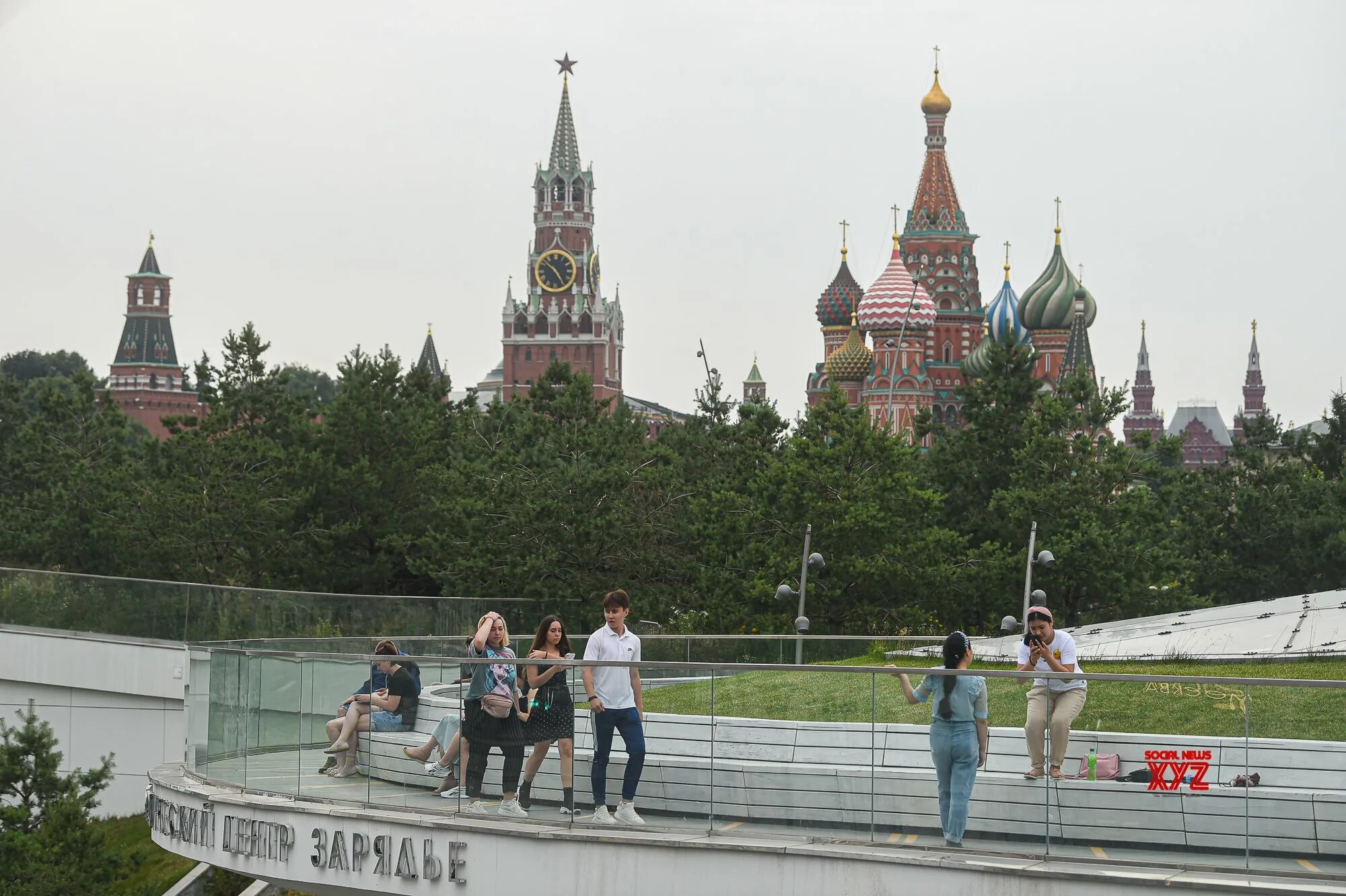 2 5 августа москва. Covid-19 Москва. Covid in Moscow. Москва до Собянина и после фото. Maskiva Meqa.