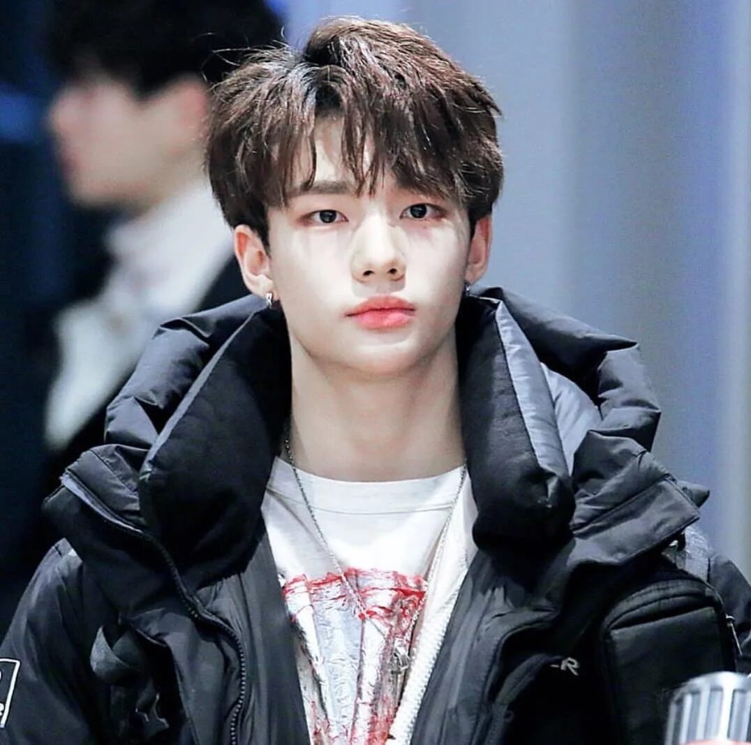 Stray kids хёнджин. Хван хёнджин. Факты о хенджине из stray kids. Stray kids хан хенджин. Хенджин stray kids 2022.