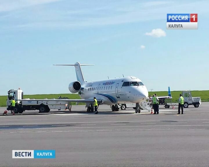 Самолет в грабцево. Калуга минск. Самолет сочи. Самолёт калуга уфа. Авиапредприятие северсталь раскраска самолетов.