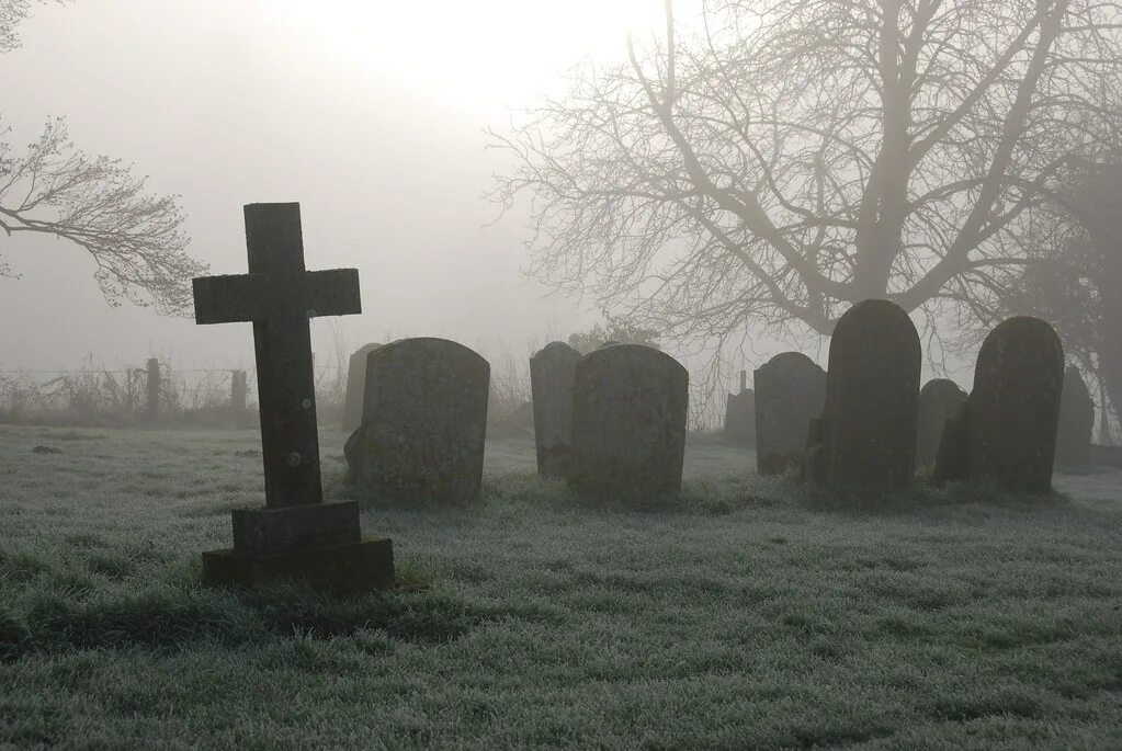 Meet you at the graveyard текст