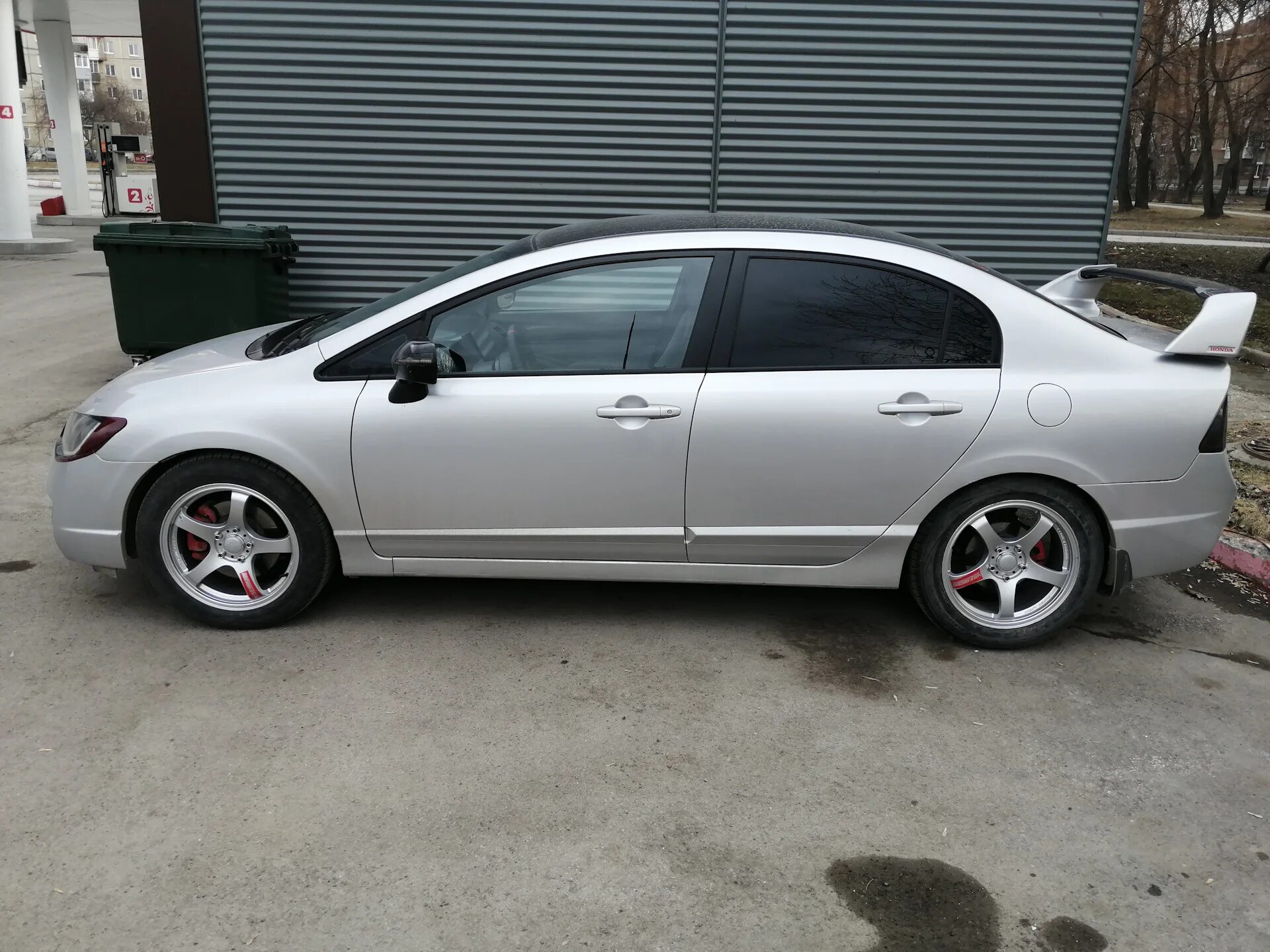 Honda r17. Honda Civic 4d r17. Honda Civic 8 r17. Honda Civic 2007 r17. Honda Civic диски r17.