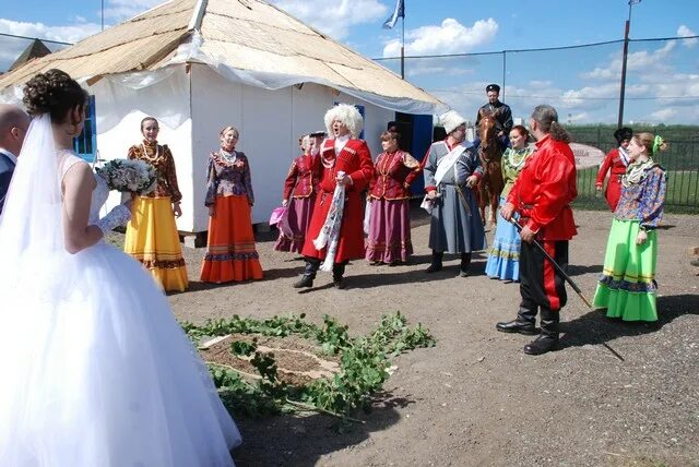 Донские свадебные песни. Донские свадебные песни. Свадьба казачий дозор. Донские свадебные песни. Казачья свадьба.