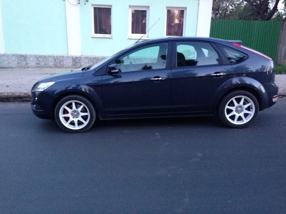 Технорессор -50 ford focus 2. Форд фокус 2 рестайлинг -50. Форд фокус 2 занижение -30. Пружины 30 фокус 2. Форд фокус 2 хэтчбек занижение -30.