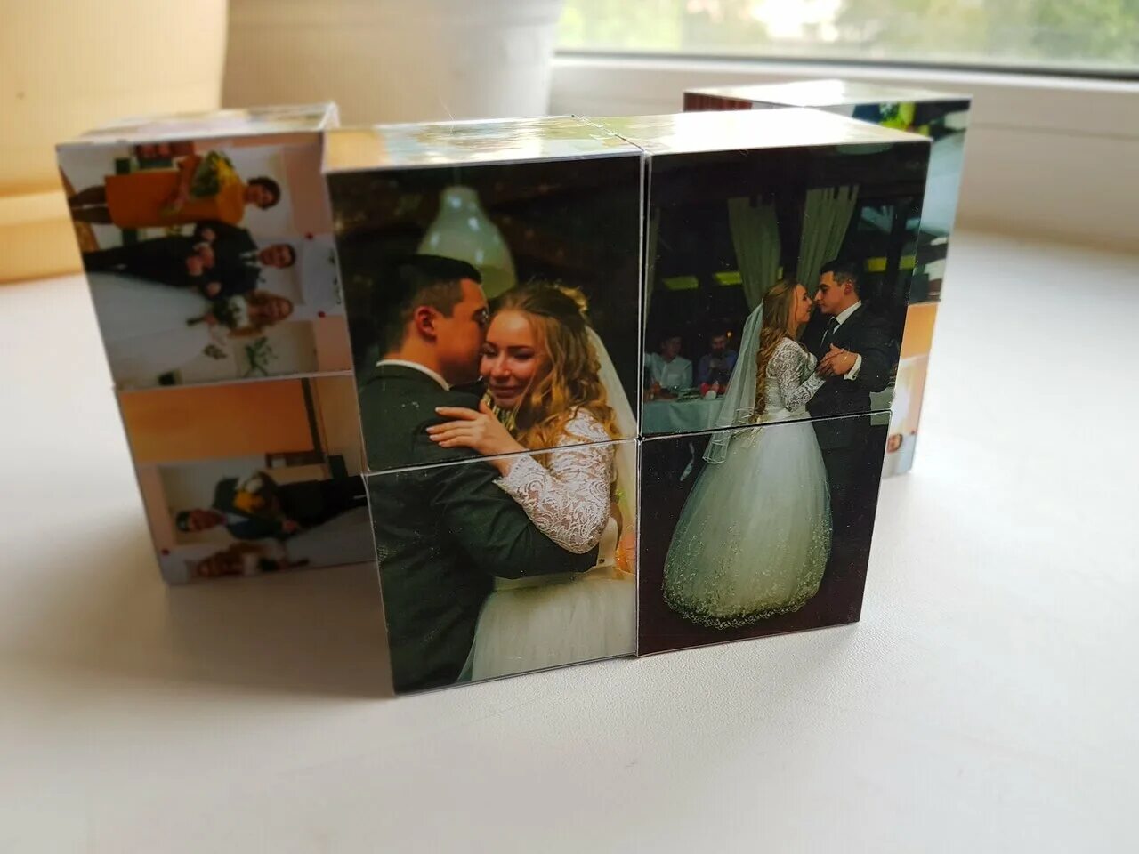 фотокубик на подставке. фотокубик трансформер технология. фотокубик ирбит. кубик из фотографий мастер класс. как сделать фотокубик своими руками на продажу.