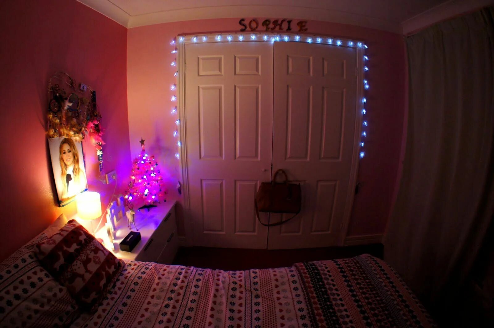 Новый свет комнаты. White Fairy Lights. Warm Fairy Lights. Blue Christmas Lights Room.