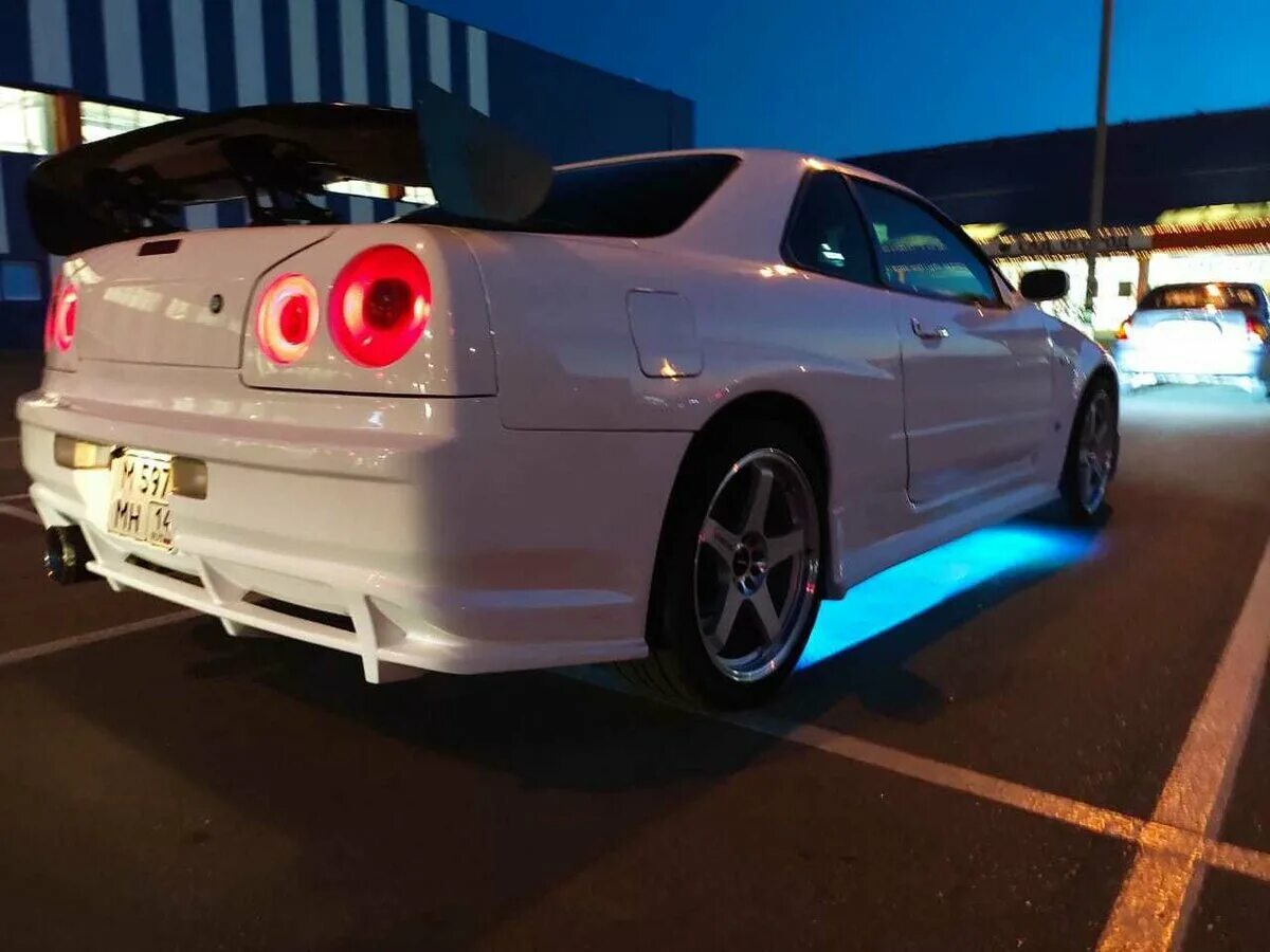 Nissan skyline цены