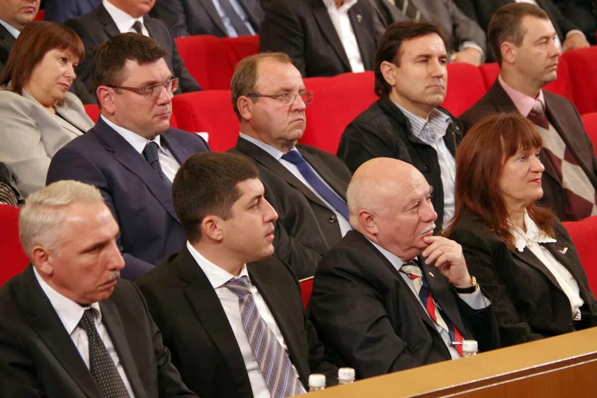 прокурор республики крым камшилов. председатель комитета по информационной политике крым. топ 10 самых богатых депутатов. госдума крым. доброрез госсовет крыма.