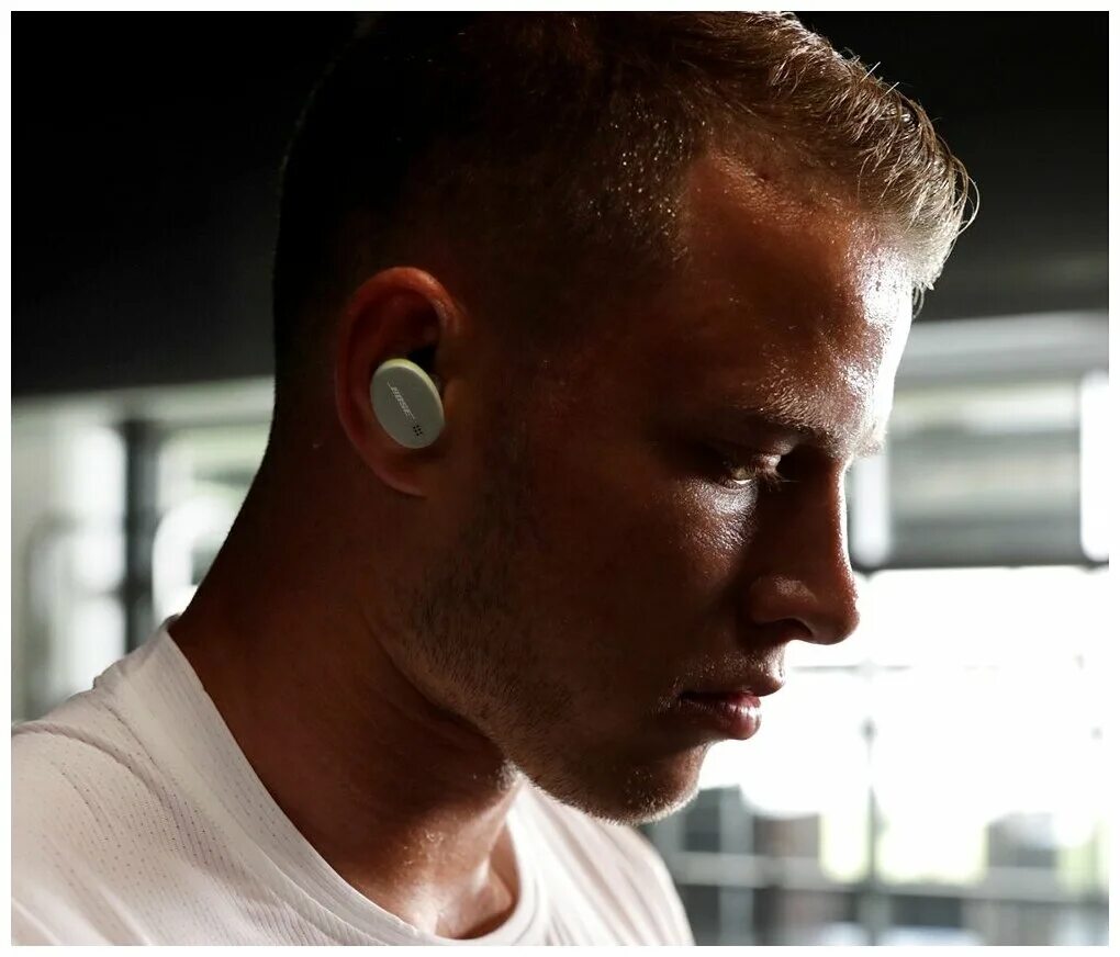 Sennheiser hd 458bt. сони 360. реалистичные звуки. Sony wh-1000xm4 black. Bose sport earbuds красивые фотографии.