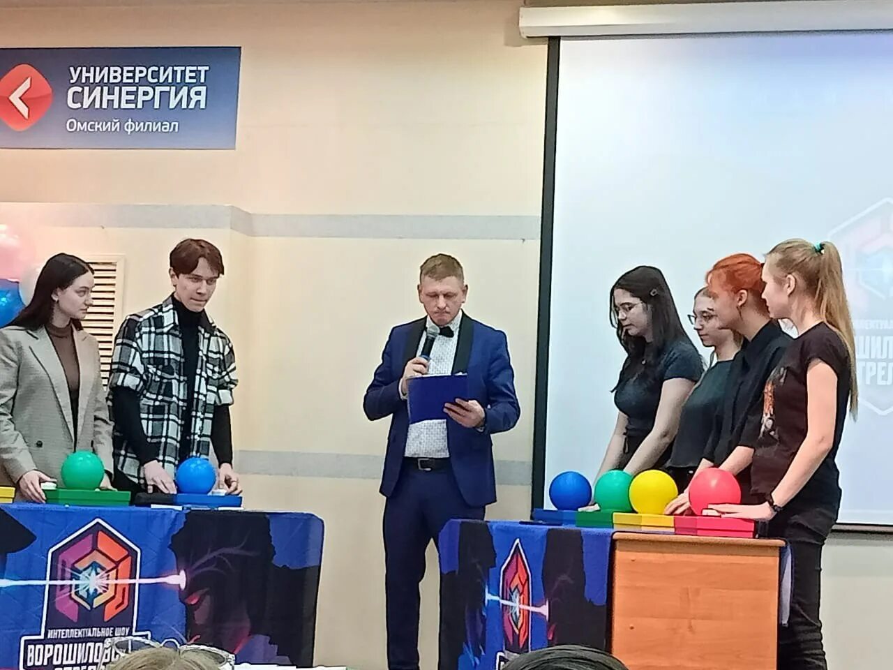 Место для стрельбы из пневматической винтовки в школе. Ворошиловский стрелок конкурс. Ворошиловский стрелок брянская область. Ворошиловский стрелок интеллектуальная игра последний герой. Ворошиловский стрелок интеллектуальная игра.