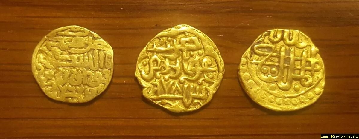 золотая кладовая исторического музея. калфак татарский 19 век. 1223г золотая орда монеты. золотые татары. прикладное искусство татарского народа.