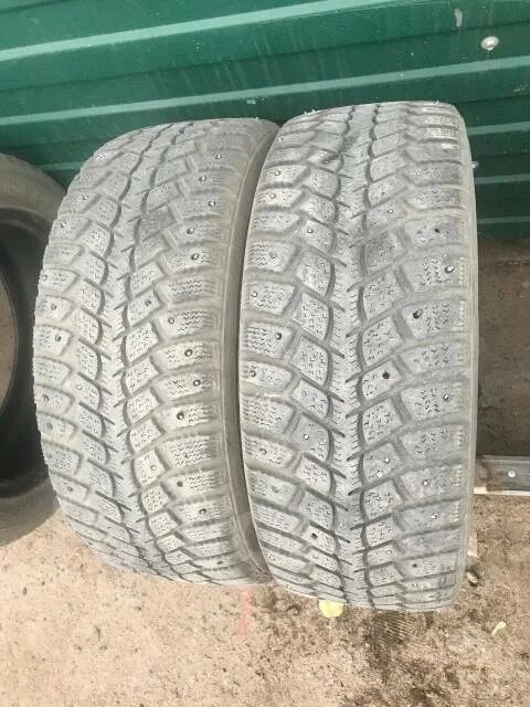 Kumho 205/55 r16 зима. Купить шину Кумхо зимнюю не шиповонную 205 75 r16 одну штуку б/у в Москве.