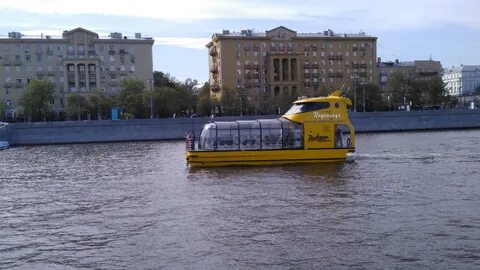 Прогулки на теплоходе 3 часа
