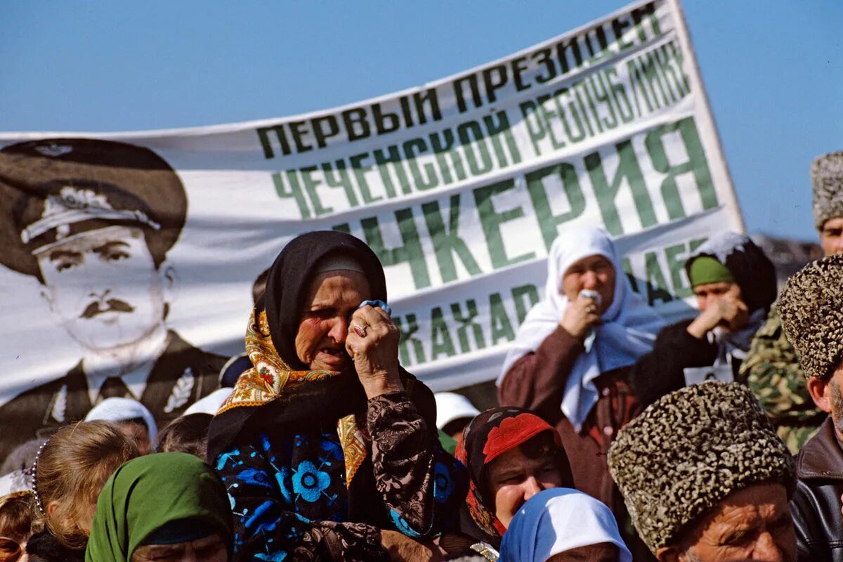 Ичкерия 1991. Митинги в Ичкерии 1991. Чеченская Республика Ичкерия 1991. Чеченская Республика Ичкерия Дудаев. Сепаратизм статья