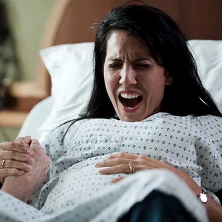 Роды схватки тужься. Беременные женщины рожают. Р ды.