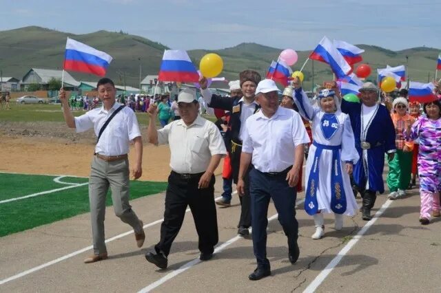 Узон Дульдургинский район. Зунай наадан Агинское. Поселок Агинское зунээ наадан. Дульдургинский район Забайкальского края.