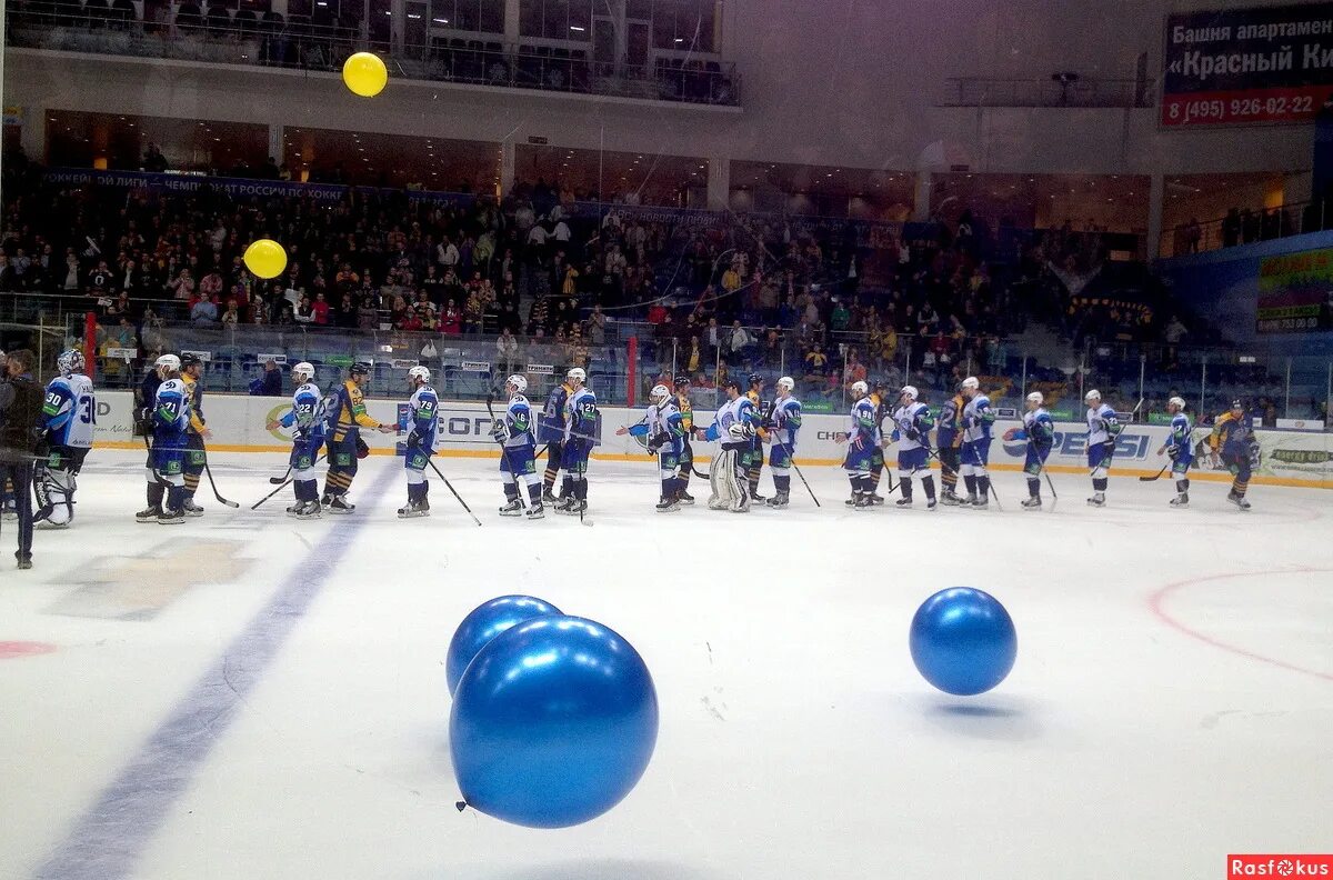 Хк атлант 2011 логотип. Ледовый дворец оренбург сарматы. Полищук хоккей. Атланты эмблема. Хк атлант 2010.