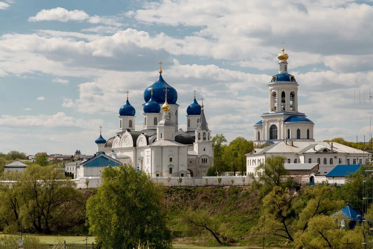 Боголюбово Свято-Боголюбский женский монастырь. Боголюбский монастырь (пос. Боголюбово). Монастырь в Боголюбово Владимирской области. Свято боголюбский монастырь