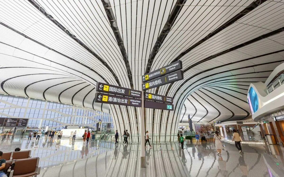 Beijing pkx. Международный аэропорт шоуду (пекин, китай) / foster + partners. Beijing pkx. Аэропорт интерьер. Международный аэропорт шоуду в пекине (китай).