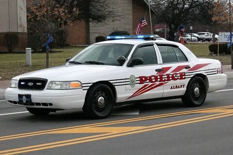 File:Albany Police Ford Crown Victoria - Ohio (51866061872).jpg - Wikimedia...