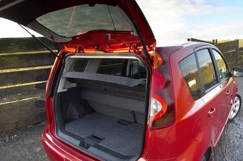 Nissan note багажник