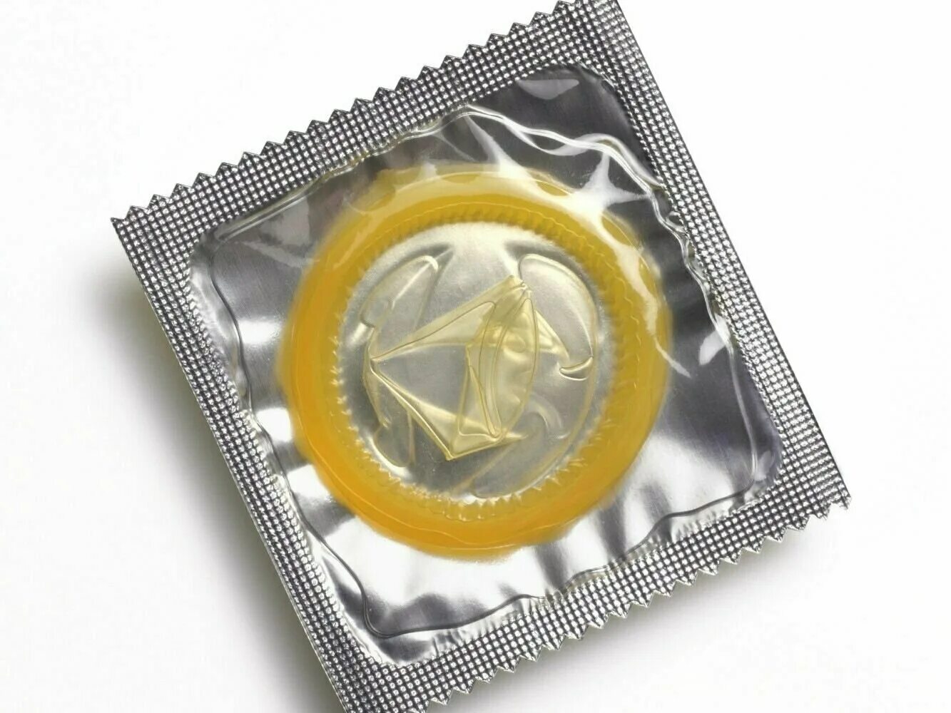 Помогает ли презервативы. Презик. Презерватив прозрачный. Презерватив на прозрачном фоне. Презерватив без упаковки.