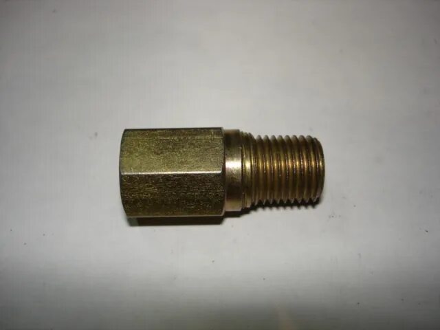 Штуцер помпы умз 417. Штуцер термостата газель бизнес. Штуцер газель. 417. 5.