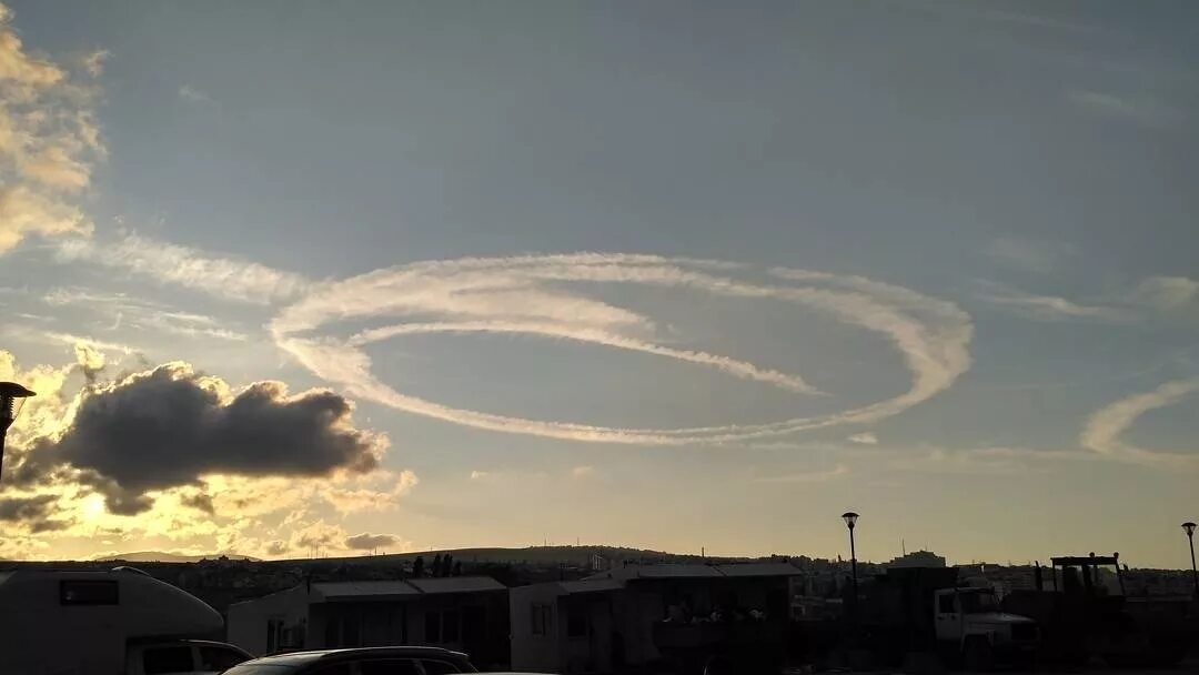 краснодар что летает. полет над краснодаром. краснодар с высоты птичьего полета. краснодар с высоты птичьего полета ночью. краснодар с дрона.