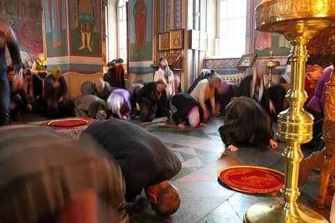 Поклоняться ножкам