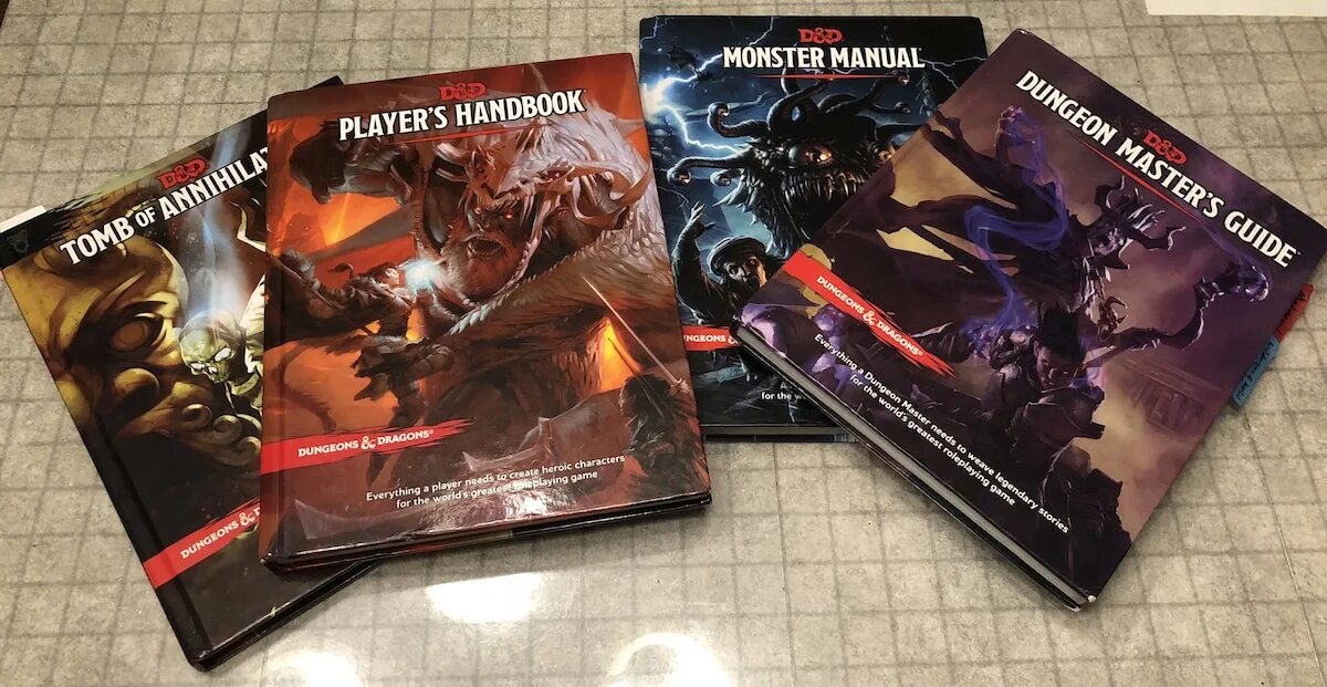 Players handbook. ДНД книги. D&D книги. DND книга. Подземелья и драконы книга.