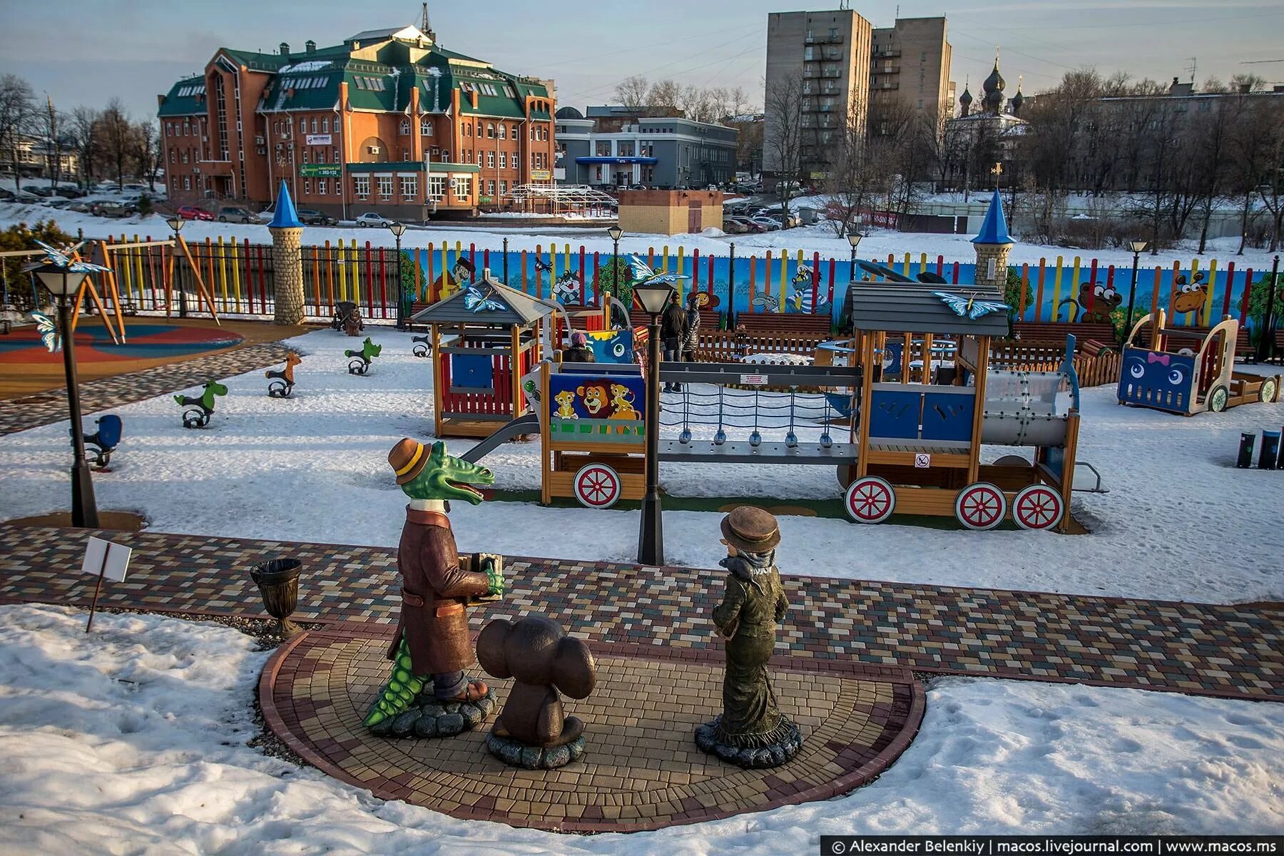 Сайт цена иваново. Серебряный парк зимой Иваново. Интересные объекты города Иваново. Город Иваново в играх. Город Иваново главные достопримечательности парк.